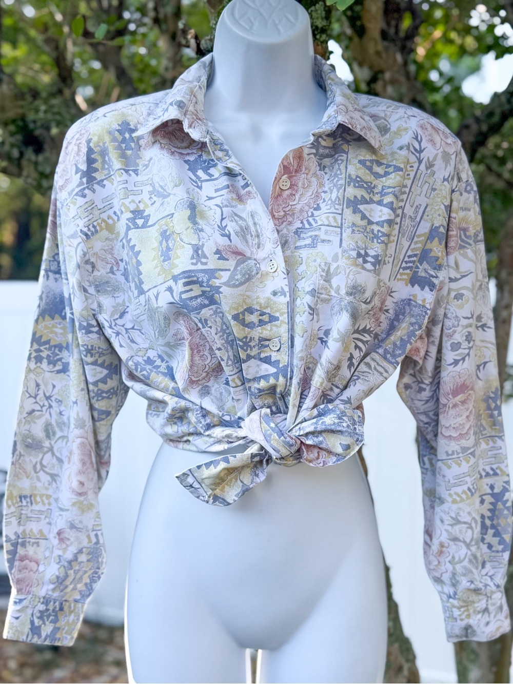 Vintage Capacity Floral Southwestern Button Up Shirt 100% Cotton Women’s S